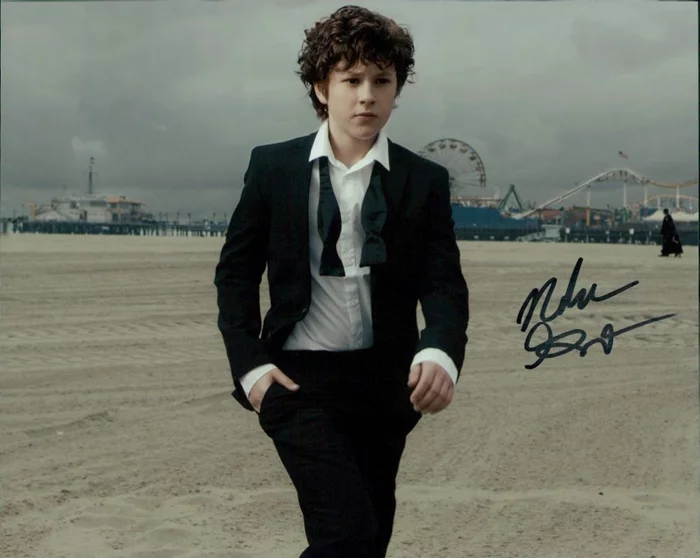Nolan Gould autograph