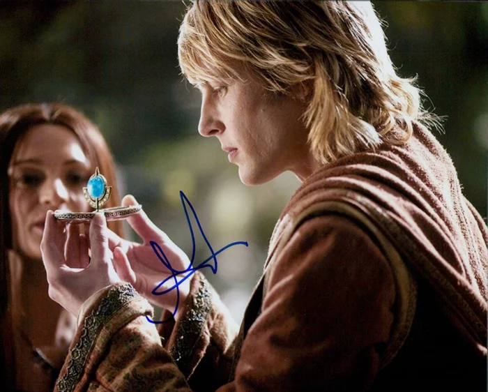 Gabriel  Mann autograph