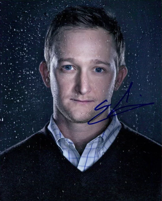Eric Ladin autograph