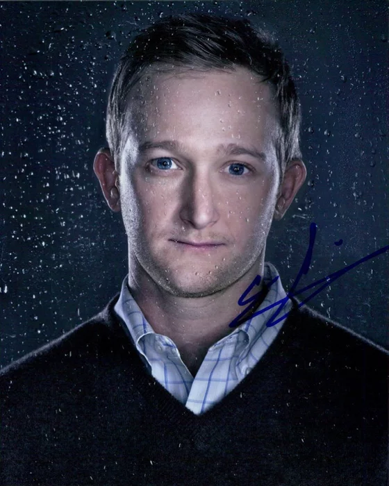 Eric Ladin autograph