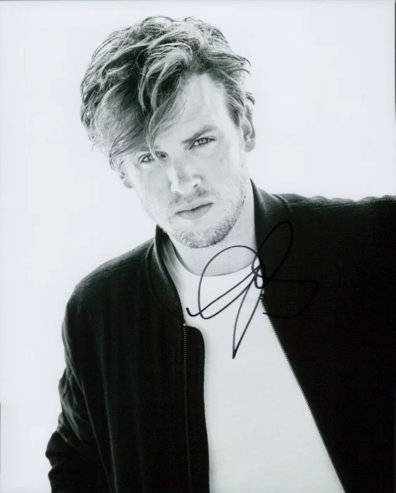 Jack Cutmore-Scott autograph