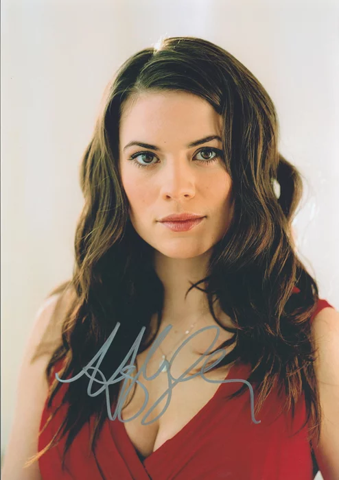 Hayley Atwell autograph