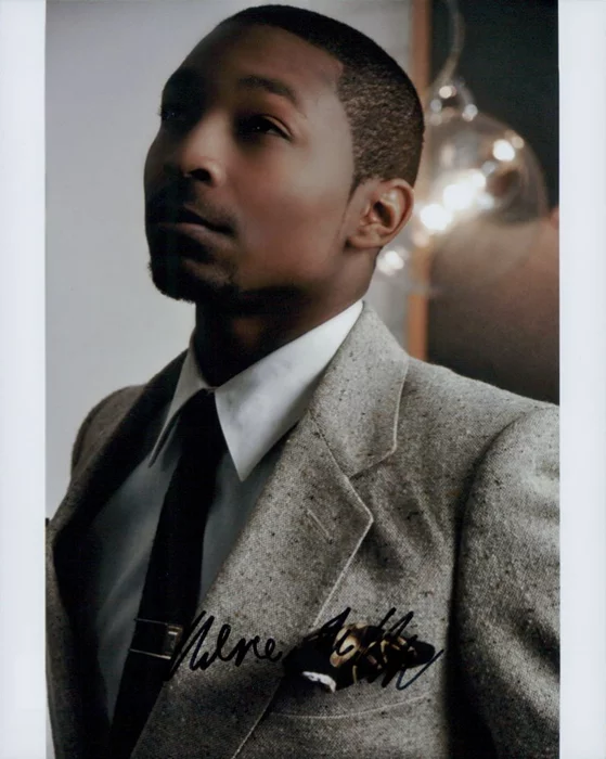 Malcolm Mays autograph