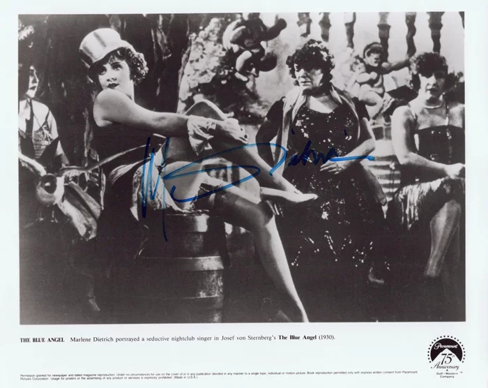 Marlene Dietrich autograph