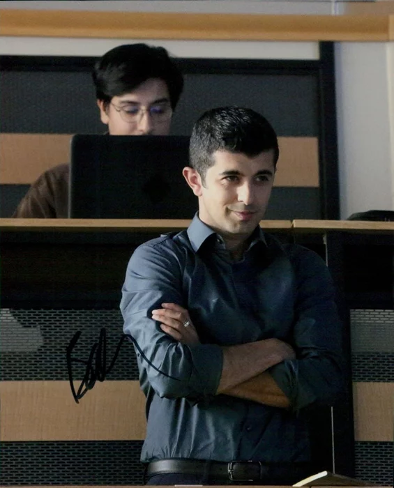 Behzad Dabu autograph