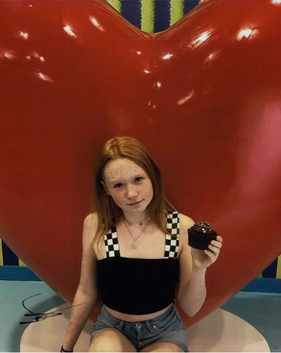 Savannah Liles autograph