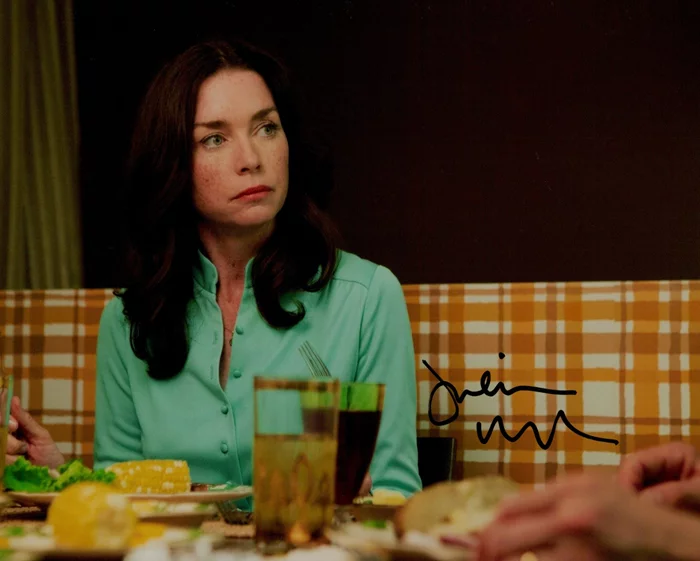 Julianne Nicholson autograph