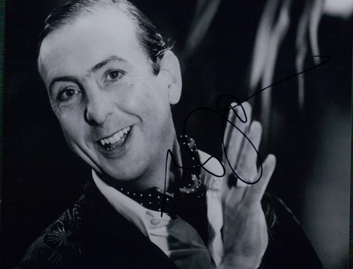 Eric Idle autograph