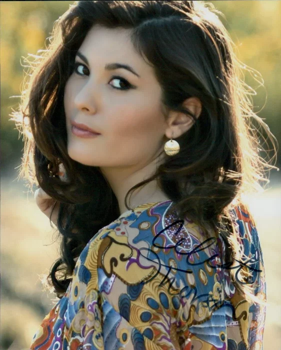 Celeste Thorson autograph