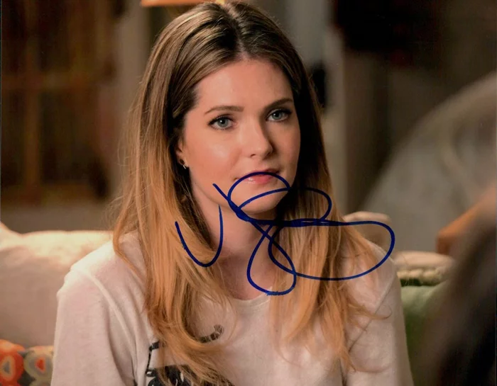 Meghann Fahy autograph