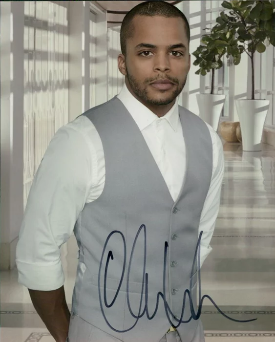 Chris Warren autograph