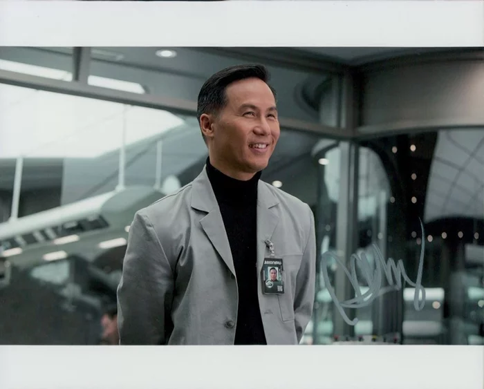BD Wong autograph