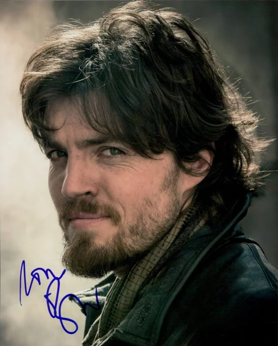 Tom Burke autograph