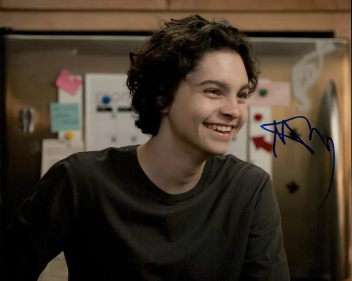 Max  Burkholder autograph
