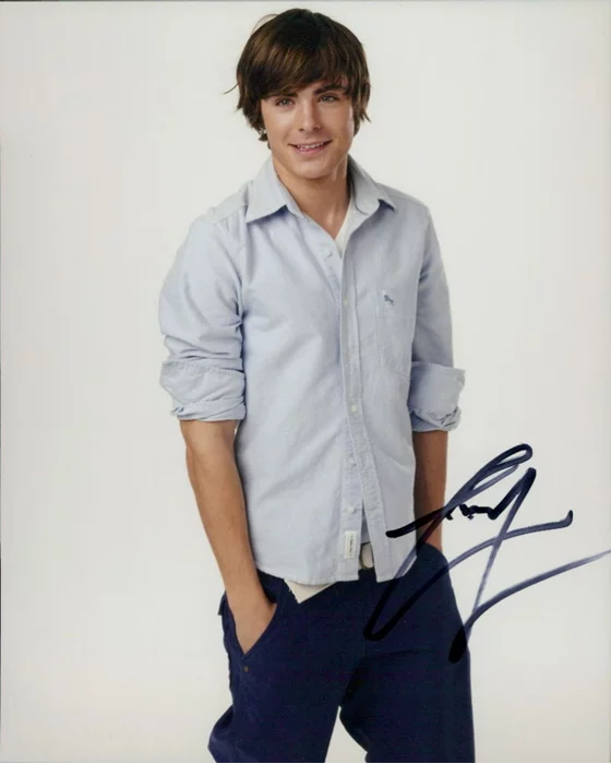 Zac Efron autograph
