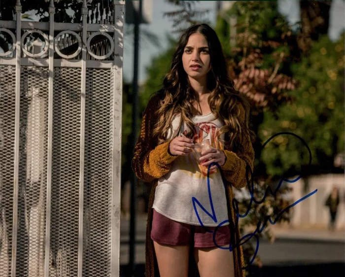 Melissa Barrera autograph