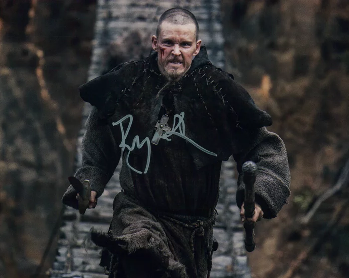 Ryan Kwanten autograph