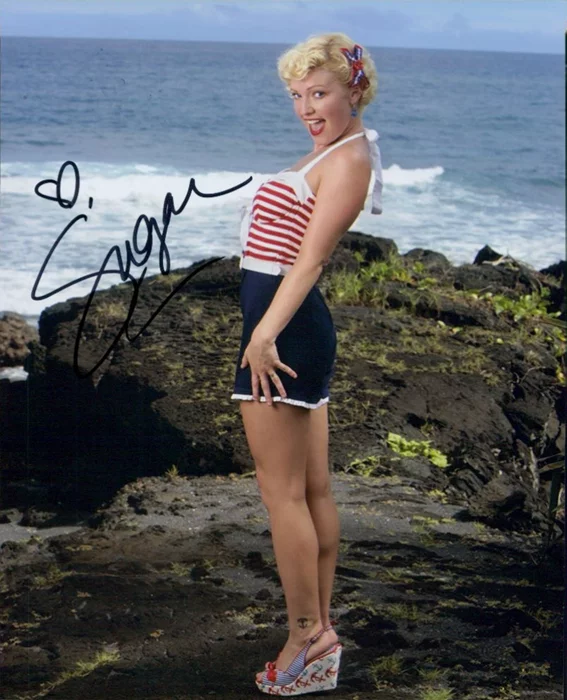 Jessica Kiper autograph