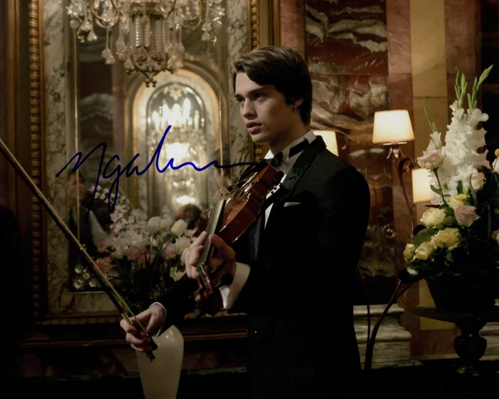 Nicholas Galitzine autograph
