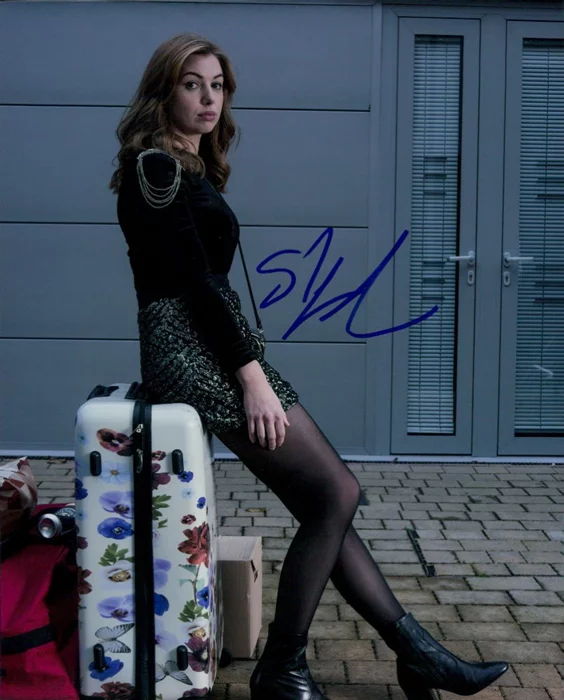 Seana Kerslake autograph