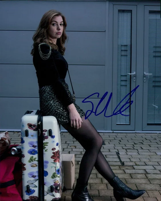 Seana Kerslake autograph