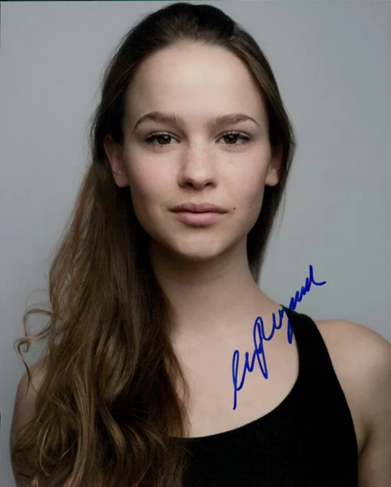 Clara Rugaard autograph