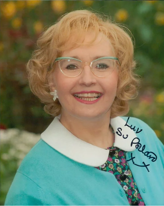 Su Pollard autograph