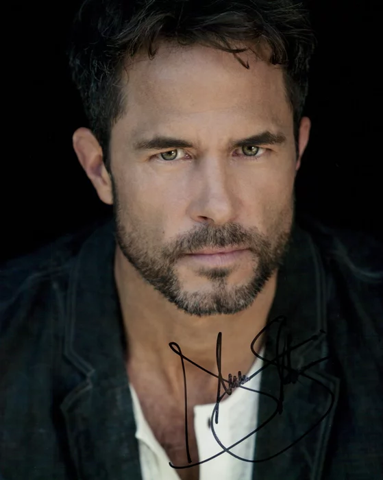 Shawn Christian autograph