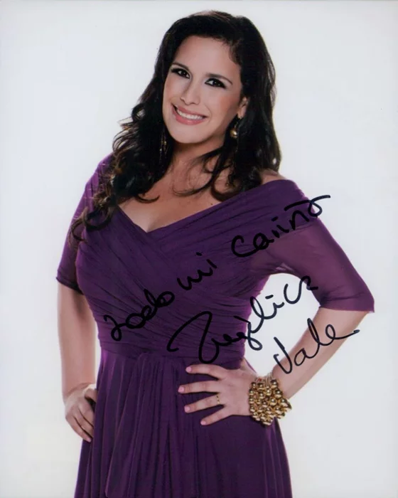 Angelica Vale autograph