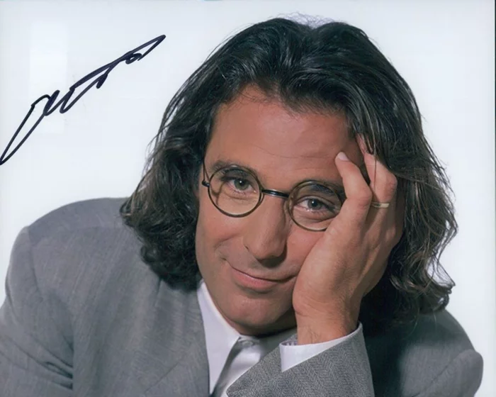 Eric Lutes autograph