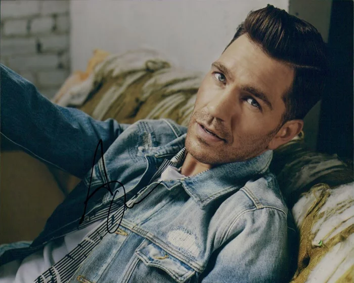 Andy Grammer autograph
