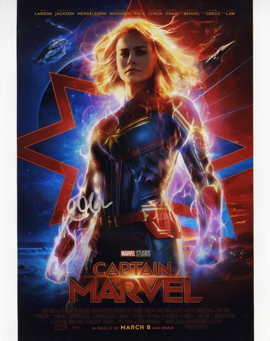 Brie Larson autograph