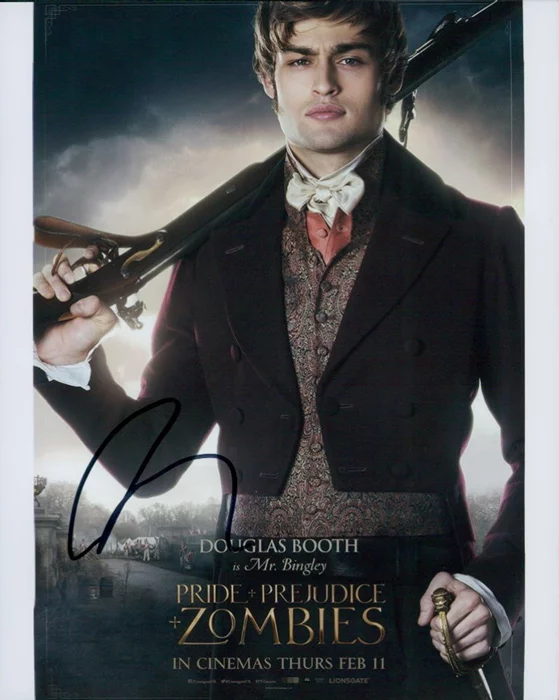 Douglas Booth autograph