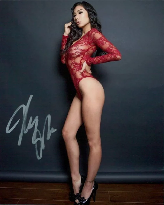 Hiromi Oshima autograph