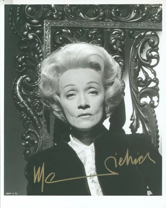 Marlene Dietrich autograph