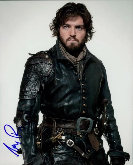 Tom Burke autograph