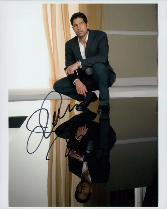 Adam Rodriguez autograph