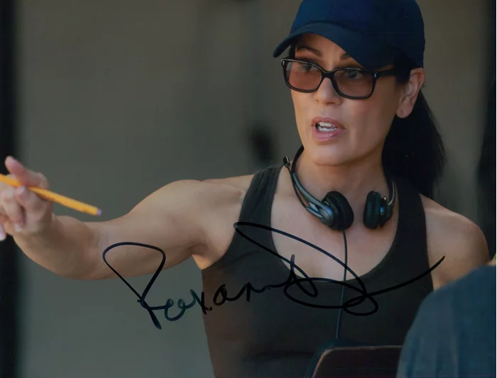 Roxann Dawson autograph