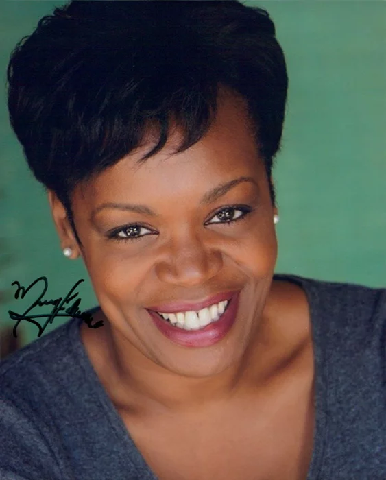 Monique Edwards autograph