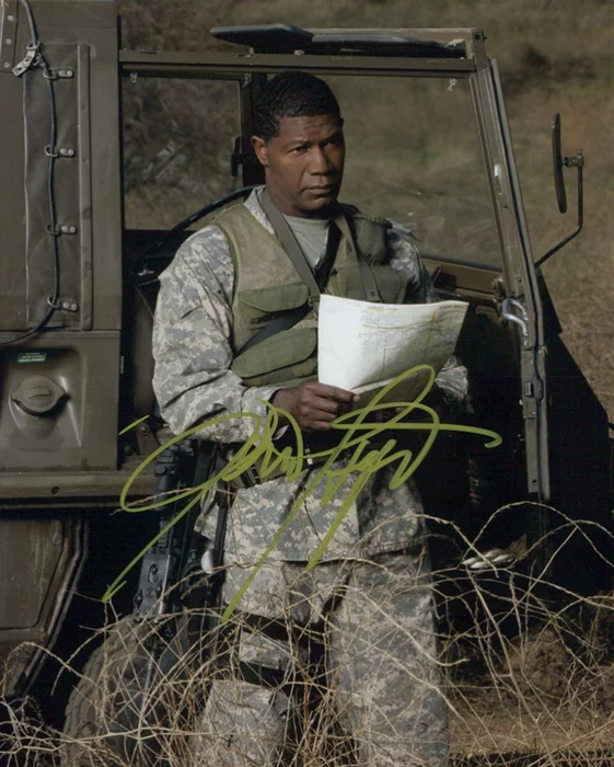 Dennis Haysbert autograph