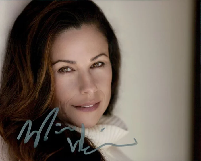 Marie Wilson autograph