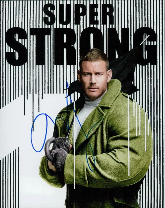 Tom Hopper autograph