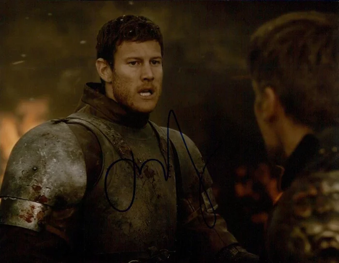 Tom Hopper autograph