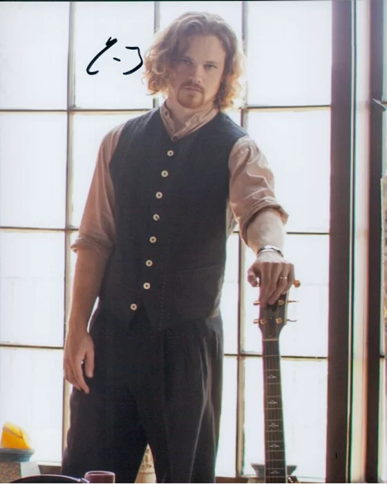 Chase Bell autograph