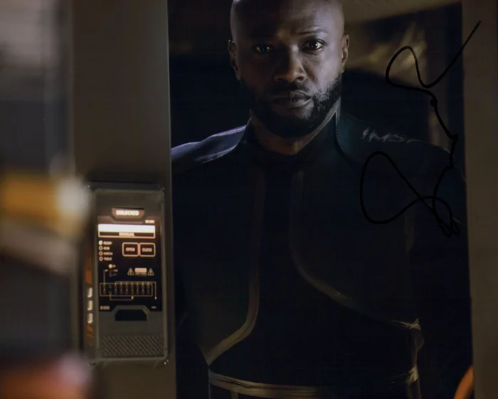 Sammi Rotibi autograph