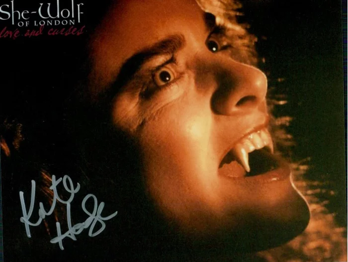 Kate Hodge autograph