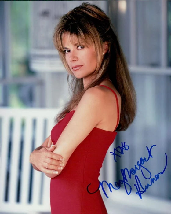 Mary-Margaret Humes autograph