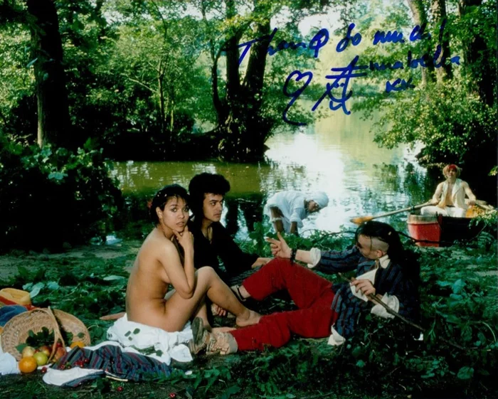 Annabella Lwin autograph