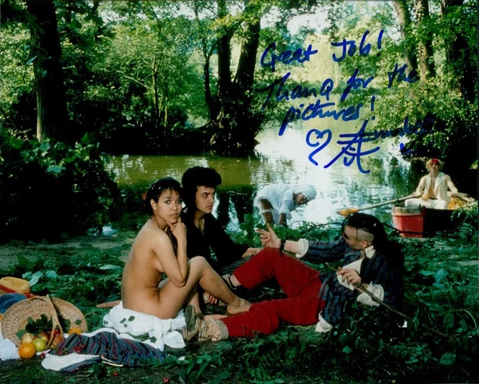 Annabella Lwin autograph