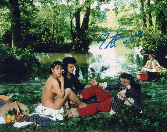 Annabella Lwin autograph
